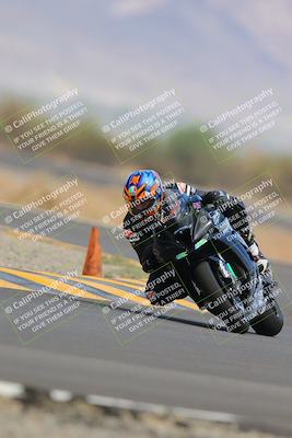 media/Sep-11-2022-SoCal Trackdays (Sun) [[81b7e951af]]/Turn 14 (1130am)/